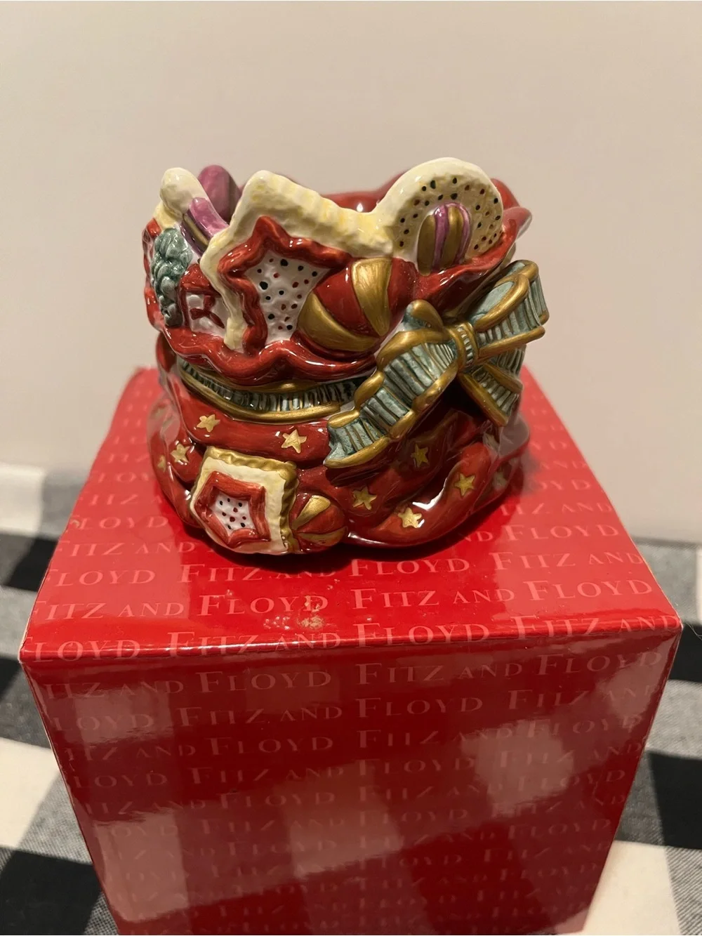 NWT FITZ & FLOYD CANDY LANE TOYBAG CANDLE CUP.
